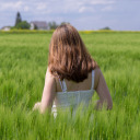 momentsofjuli avatar