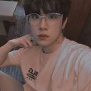 mrsstrawberryhead avatar