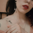 nadinne-cuttzi avatar