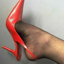 nikkis-nylons-heels avatar