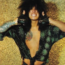 nikkisixxwiththebass avatar