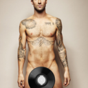 nudebloggerswithrecords avatar