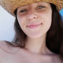 peaceandlove-stayfree avatar