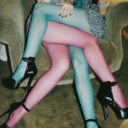 pink-and-teal avatar