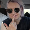 queen-of-bad-decisions avatar