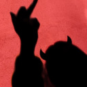 queensarefake avatar