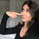 r-o-m-a-n-c-e-a-i-s avatar