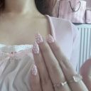 redlipkisses-wine avatar