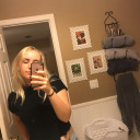 rosesandcoffee13 avatar