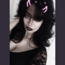 rosesintheriver avatar