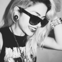 s-u-t-i-l-m-e-n-t-e avatar