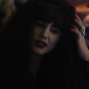 sequinsdiamonds avatar