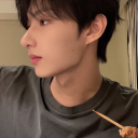 seventeentotheworld avatar