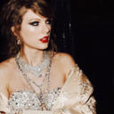 shakeshakeshakeyeaa avatar