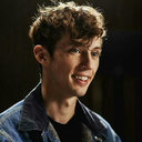 smilingtroye avatar