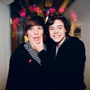 sweater-hands-larry avatar