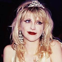 the-girl-with-the-most-cake avatar