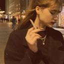 thesimsbaddiee avatar