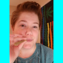 tinyredpoppies avatar