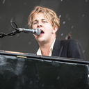 tomodell-pianoman avatar