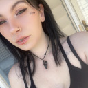 torislaysdragons avatar