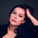 w-i-t-c-h-y-g-i-r-l avatar