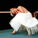 whispersandflowers avatar