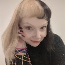 wifeintheattic avatar