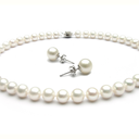 womenwearingpearls avatar